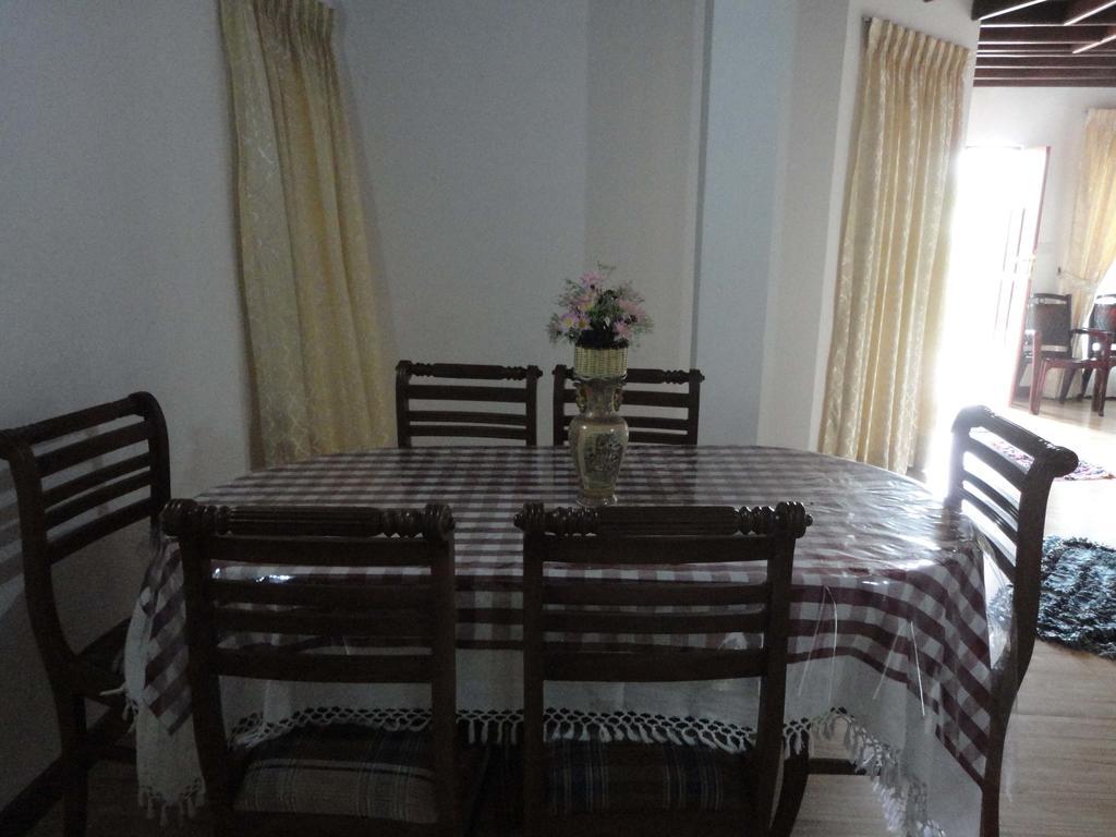Eranga Guest Hotel Nuwara Eliya Ngoại thất bức ảnh